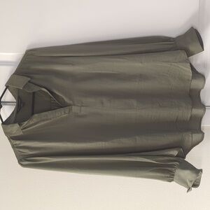 Banana Republic blouse